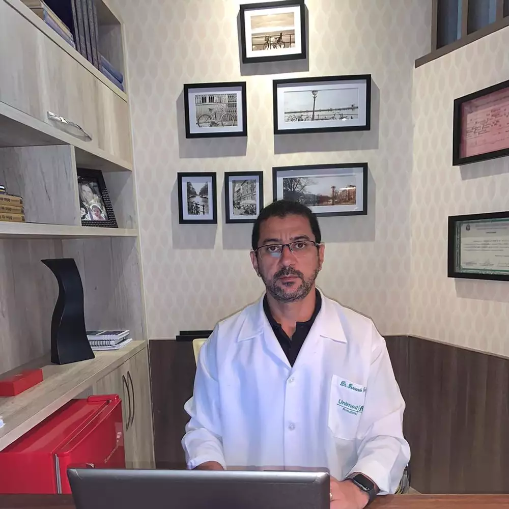 Dr. Fernando Ferraz, Cirurgia de Cabeça e Pescoço