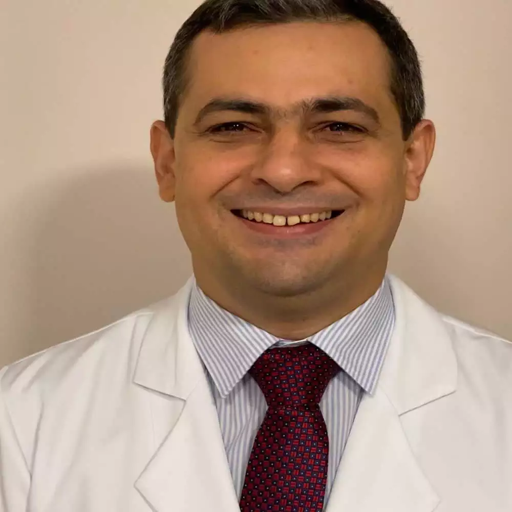 Dr. Hallan R. Mendonça, Ortopedia e Traumatologia