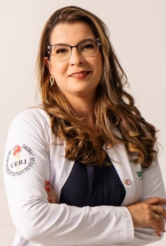 Dra. Raphaela Gazzoli, Urologista